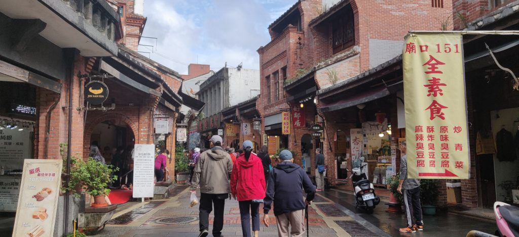 Shenkeng Old Street – a gem on the outskirts of Taipei
